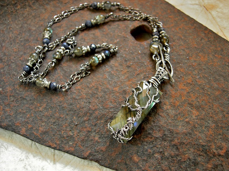 Sterling wire wrap tree necklace with faceted labradorite focal & beads, faceted sapphire & sterling chain.