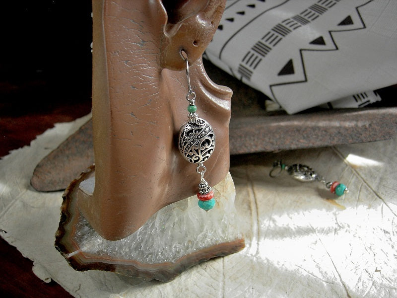 Hollow silver filigree bead earrings with turquoise & spiny oyster shell. Sterling ear wires. 