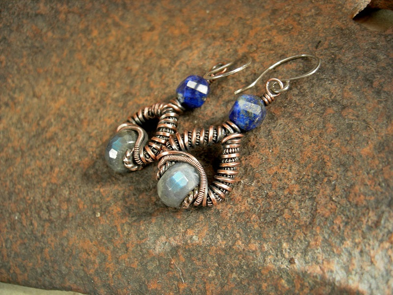 Chunky boho copper wire wrap earrings with faceted labradorite & lapis beads. Sterling ear wires. 