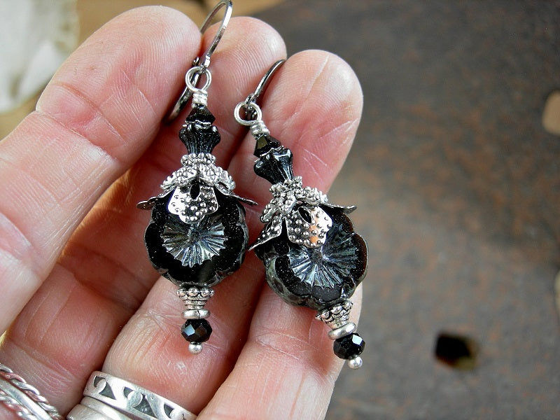 Simple, yet elegant black glass, silver & crystal earrings. 
