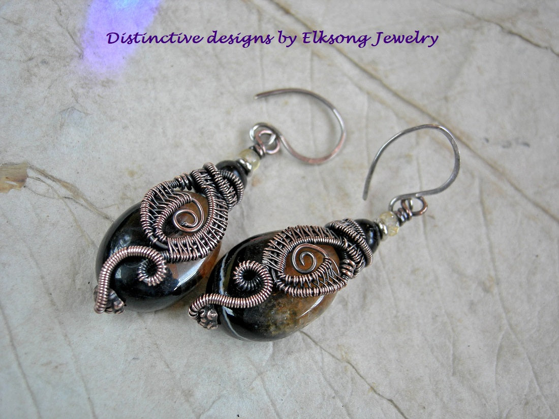 Dark agate & copper wire wrap earrings with black amber & faceted citrine beads. 