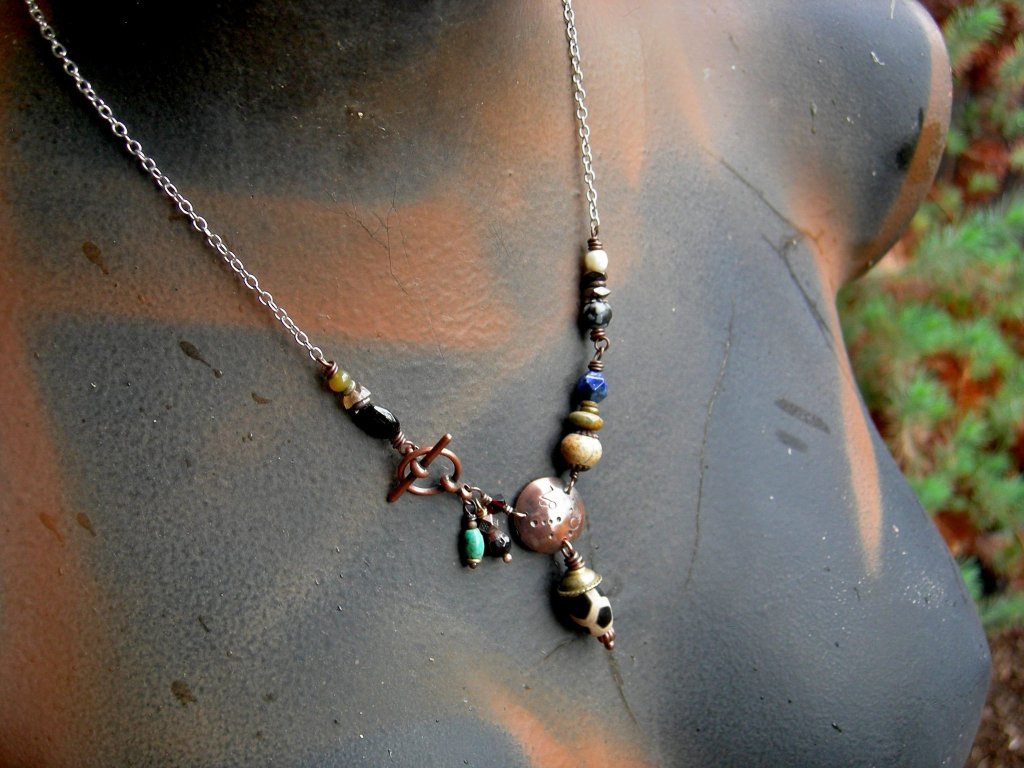Capricorn zodiac necklace, custom birthstone jewelry, unique astrological necklace